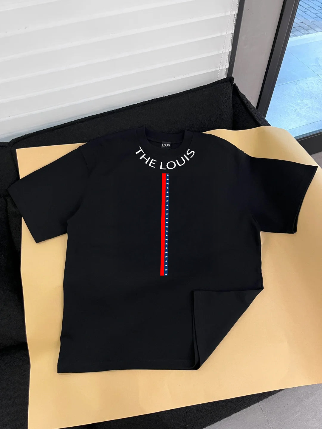 Áo The Louis